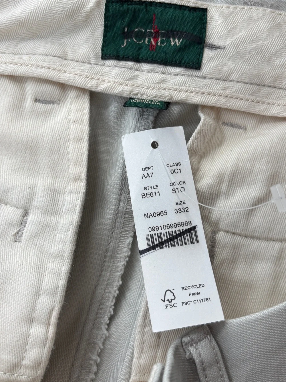 J.Crew Classic chino pant 33/32 Stone